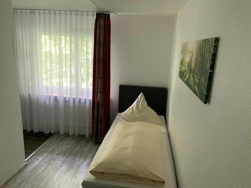 Hotel Cafe Waldeck Wuestenrot Extérieur photo